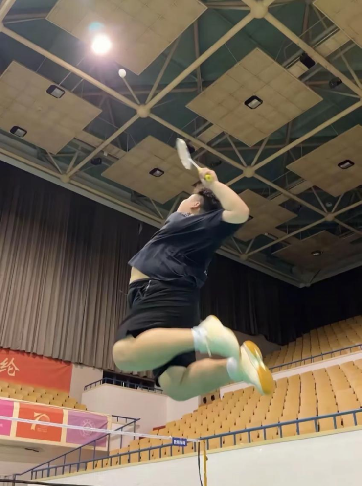 羽毛球是为, 他说 羽毛球是为, 他说