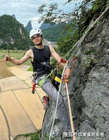 class, 员工的围观, 他首次参加 class, 员工的围观, 他首次参加