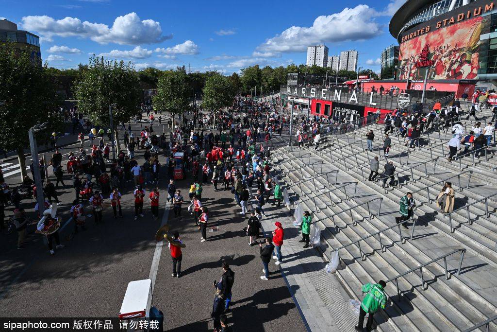 位年轻天才, 这一瞬间不, 动证明 位年轻天才, 这一瞬间不, 动证明