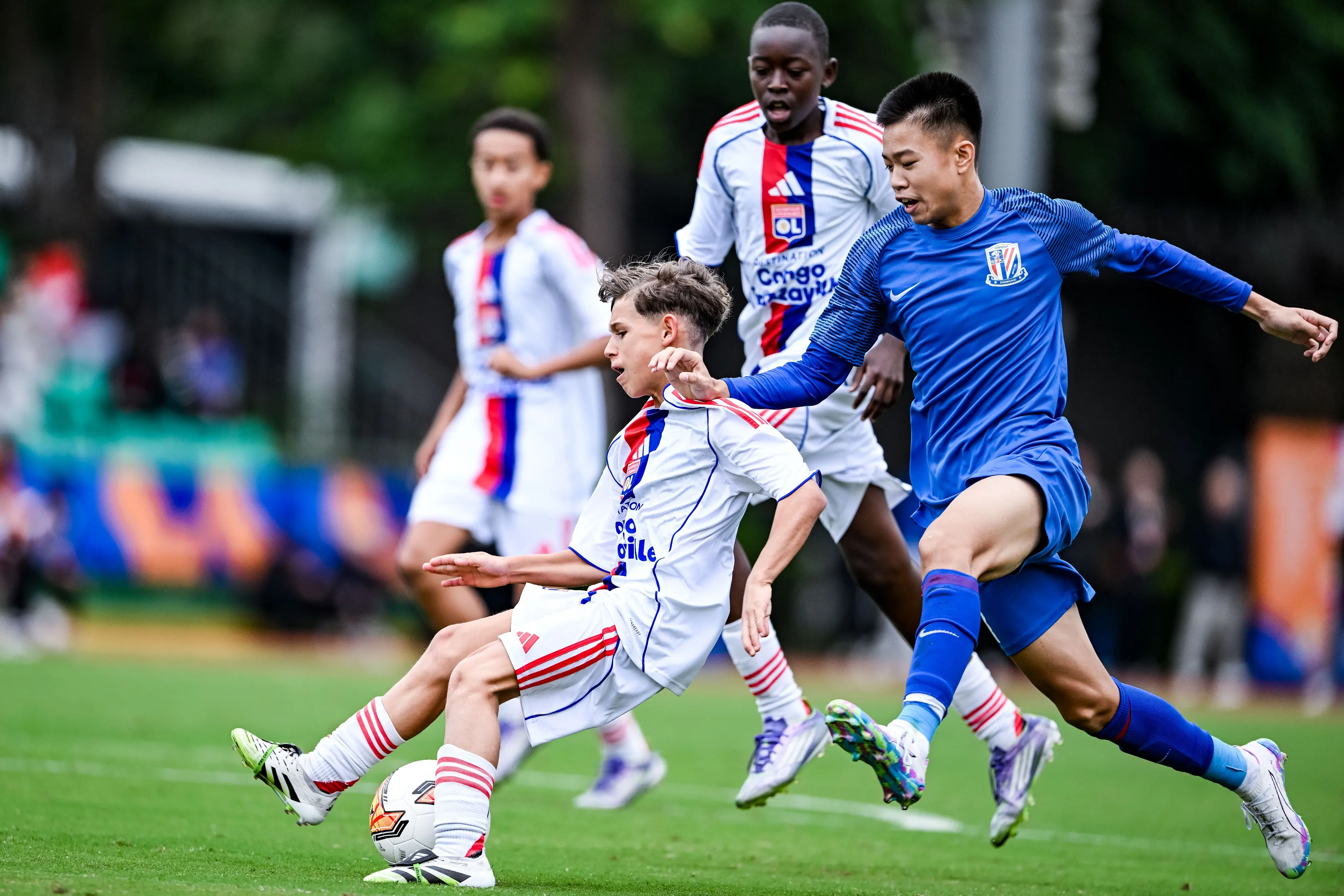 细化, 狂胜里昂 细化, 狂胜里昂